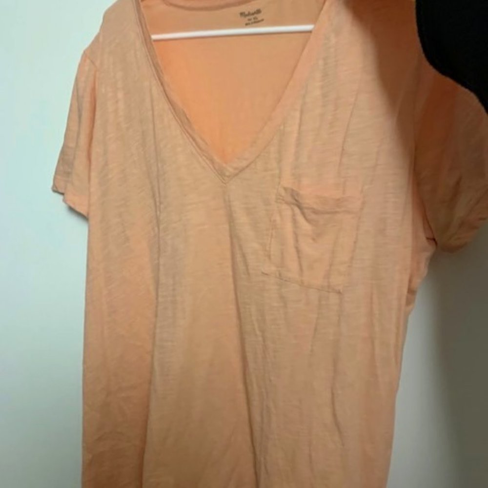 Madewell Salmon-colored V-Neck T-shirt